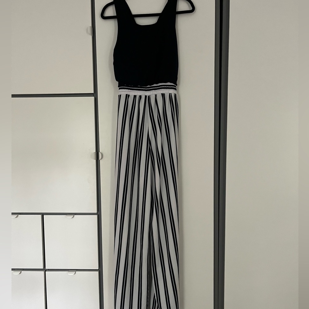 Gorgeous blue and white jumpsuit